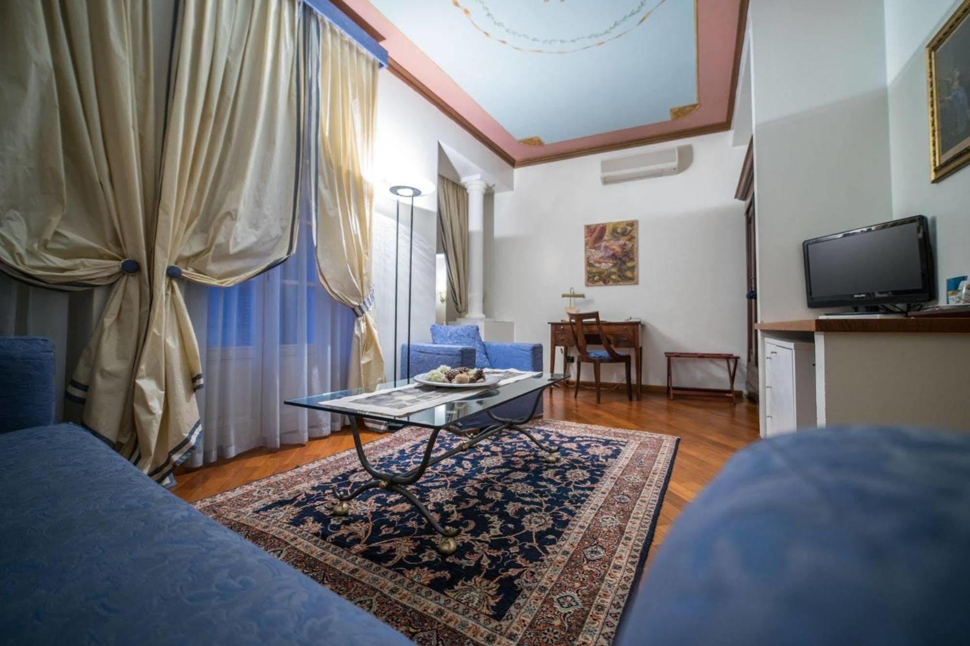Bed and Breakfast Palazzo Finati Alba  Exteriér fotografie