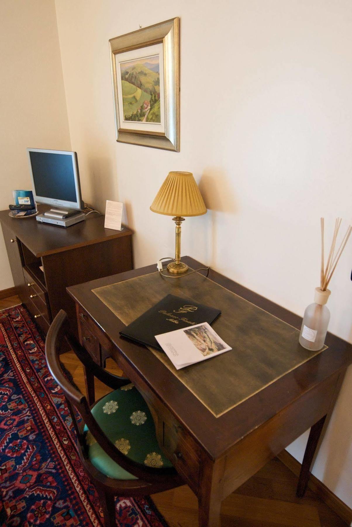 Bed and Breakfast Palazzo Finati Alba  Exteriér fotografie